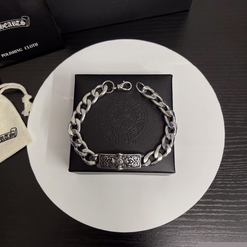Ch**me He**ts bracelets